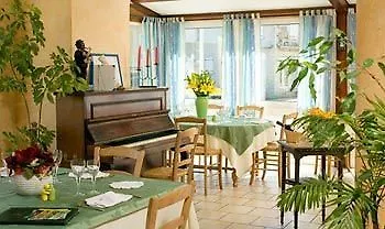 Logis Le Clair Logis Hotel Laussonne